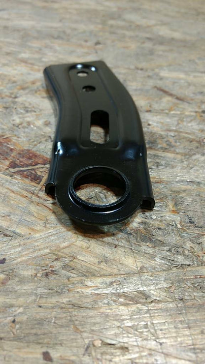 Original GM Opel Meriva Halter Befestigung Kühler NEU