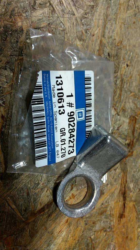 Original GM Opel Astra F Halterung Kühler NEU