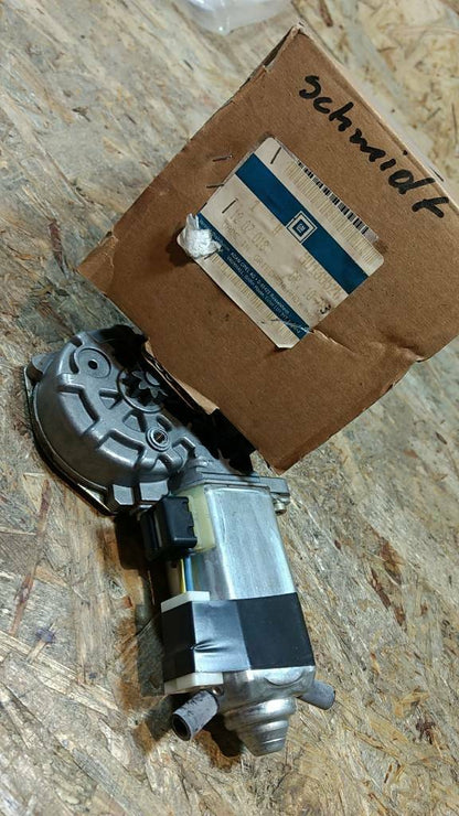 Original GM Opel Ascona C Fensterhebermotor Vordertür rechts NEU