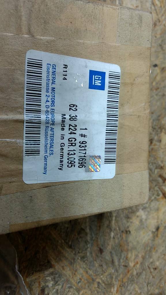 Original GM Opel Omega B Drucksensor (Hochdruck) Kraftstoff NEU