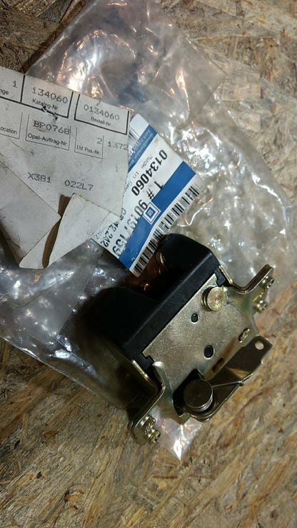 Original GM Opel Heckklappenschloss Kadett E Omega A Caravan NEU