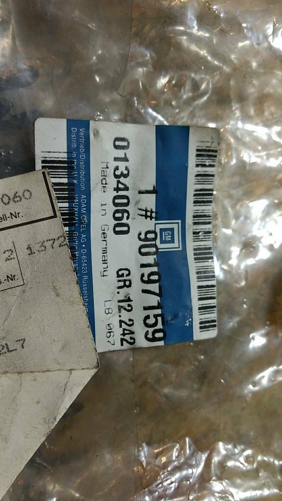 Original GM Opel Heckklappenschloss Kadett E Omega A Caravan NEU
