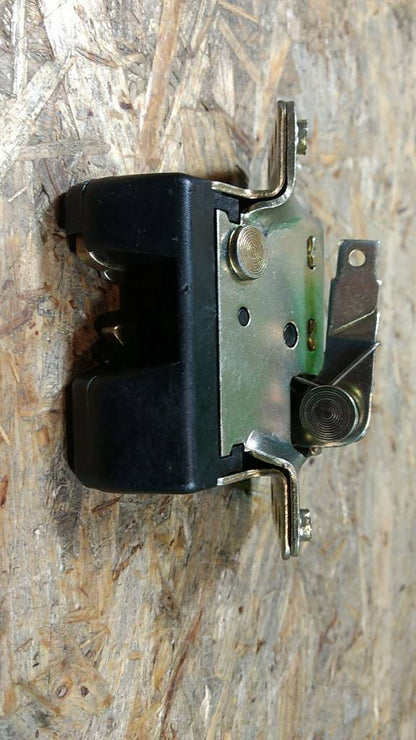 Original GM Opel Heckklappenschloss Kadett E Omega A Caravan NEU