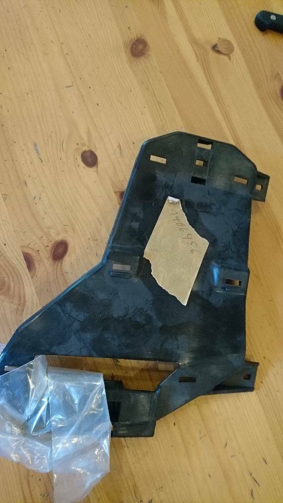 Opel Zafira A Halter Stoßfänger hinten neu 1406456