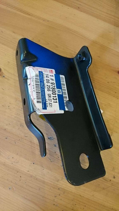 Opel Monterey Stoßstangen Halter hinten rechts neu original GM