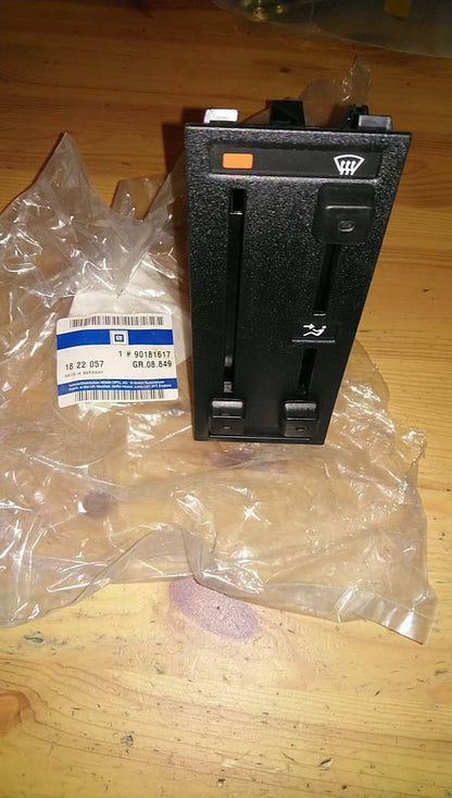 Kadett E Heizungsbedinteil neu Original GM