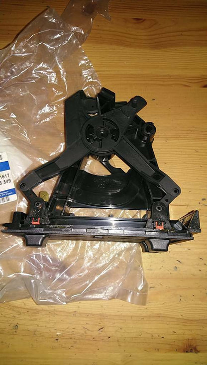 Kadett E Heizungsbedinteil neu Original GM