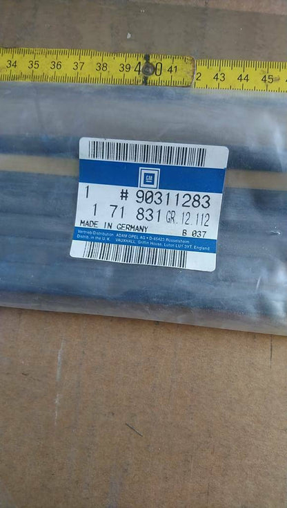 Kadett E Zierleiste neu Original GM