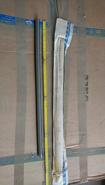 Vectra A Zierleiste Fensterschachtabdeckungen neu gm 90310391