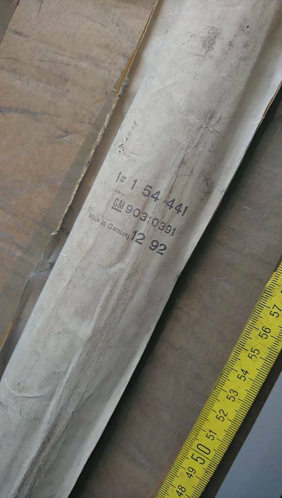 Vectra A Zierleiste Fensterschachtabdeckungen neu gm 90310391