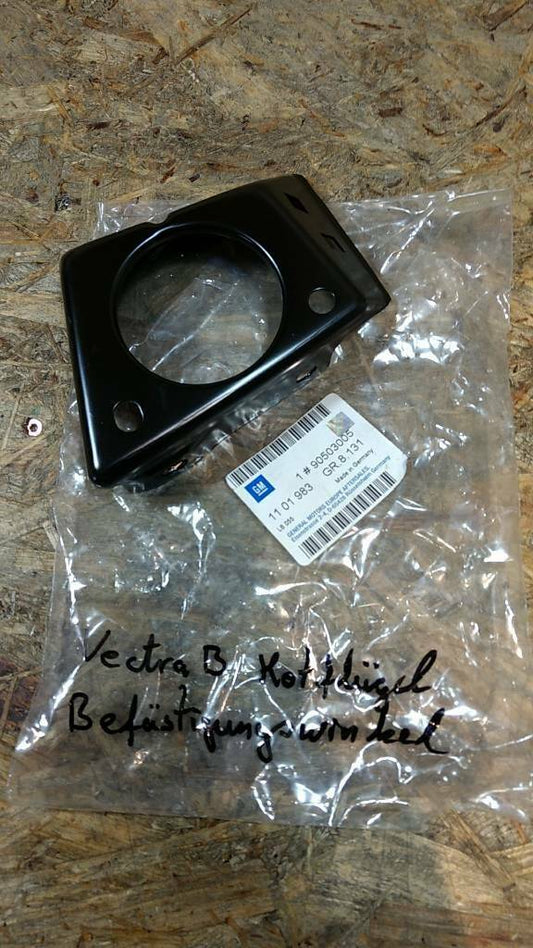 Original GM Opel Vectra B Befestigungswinkel Kotflügel NEU