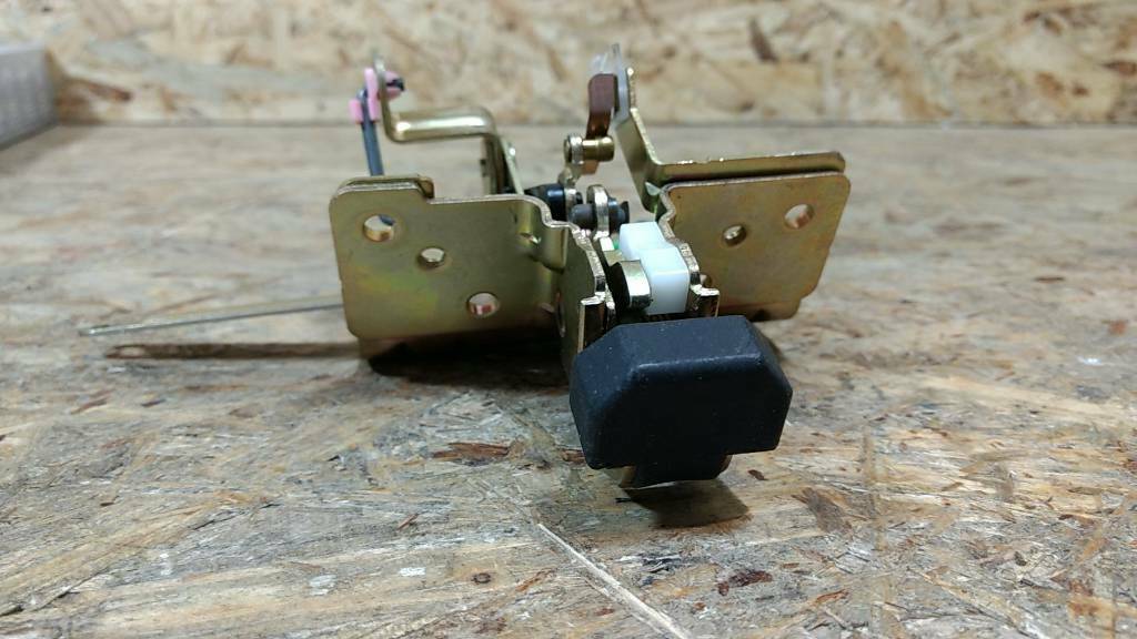 Original GM Opel Frontera A Schloss Heckklappe NEU