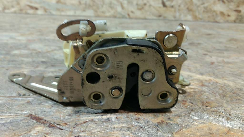 Original GM Opel Astra F Schloss mit ZV vorne links NEU