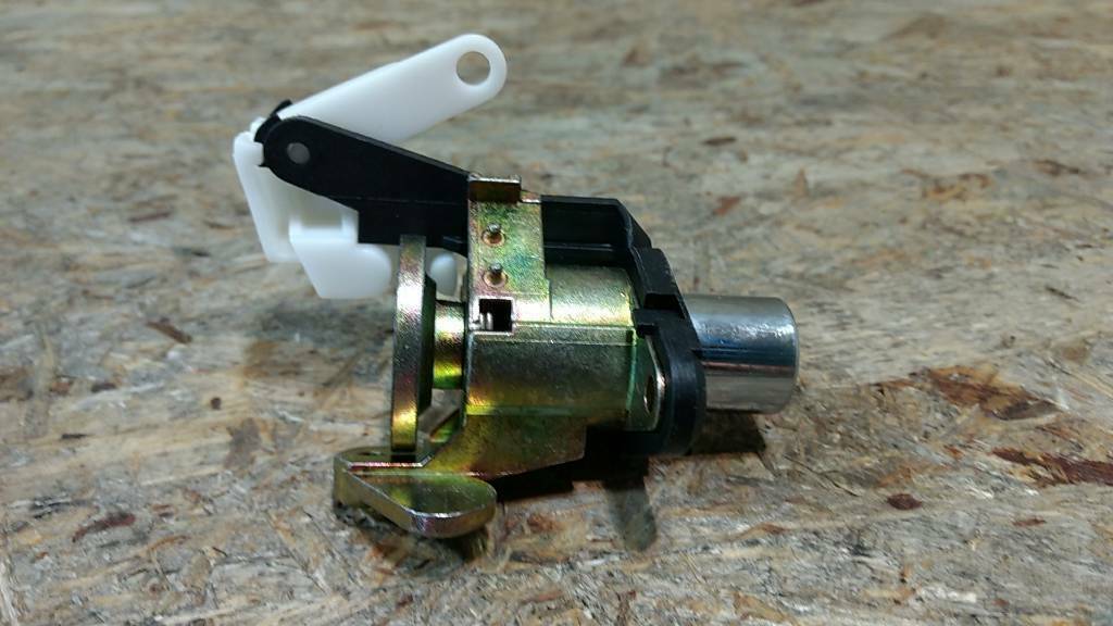 Original GM Opel Corsa A Schloss Heckklappe NEU