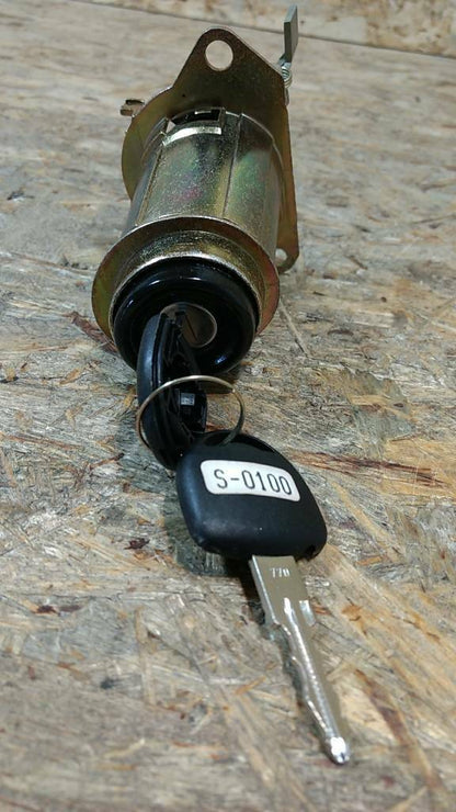 Original GM Opel Corsa B Schloss Heckklappe NEU