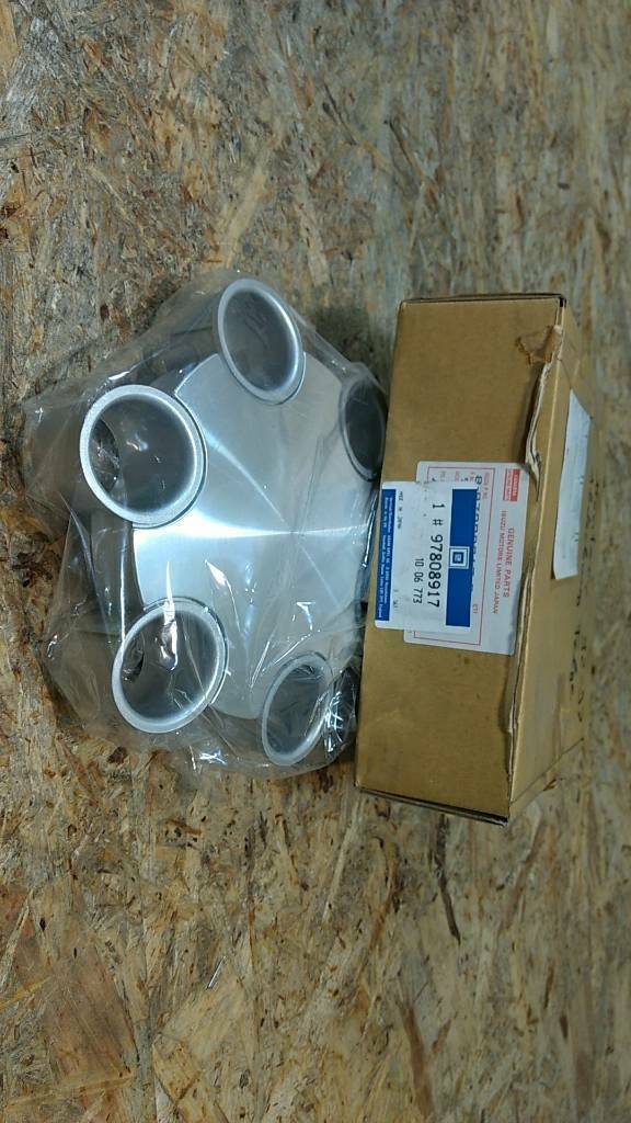 Original GM Opel Monterey 92-97 Abdeckung Felge NEU