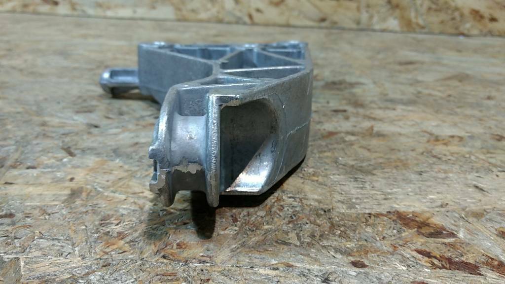 Original GM Opel Astra G Zafira A Motorhalter hinten NEU