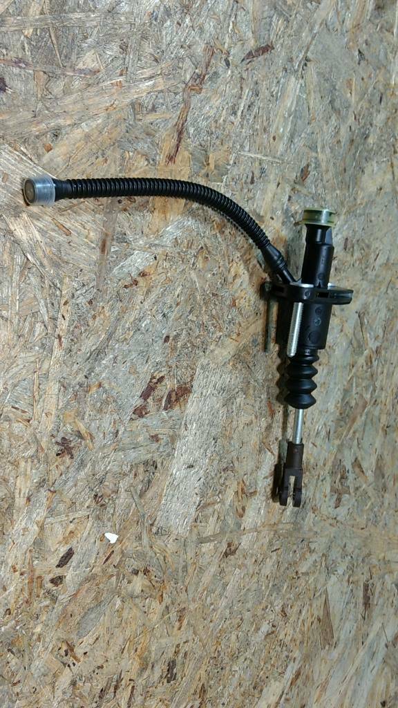 Original GM Opel Astra H GTC 1.4 Kupplungsgeberzylinder NEU