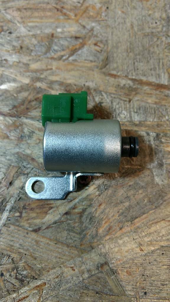 Original GM Opel Calibra Magnetventil Schaltbestätigung  NEU