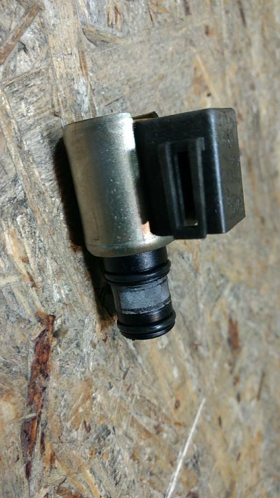 Original GM Opel Omega B Magnetventil Drehmomentwandler NEU