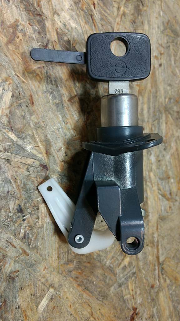 Original GM Opel Vectra B CC Kofferraumschloss NEU