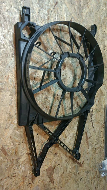 Original GM Opel Astra G Kühlergitter NEU