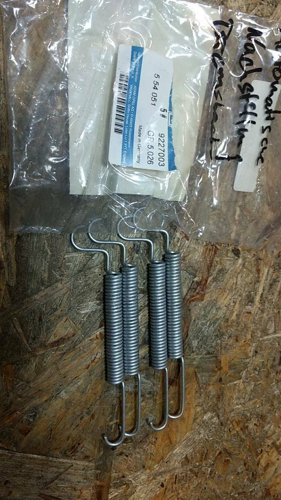 Original GM Opel Bremsbacken Combo Feder Nachstellung NEU