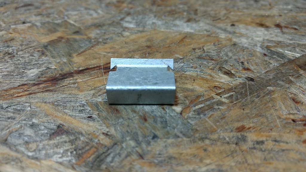 Original GM Opel Astra G Cabrio Clip Frontscheibe oben NEU