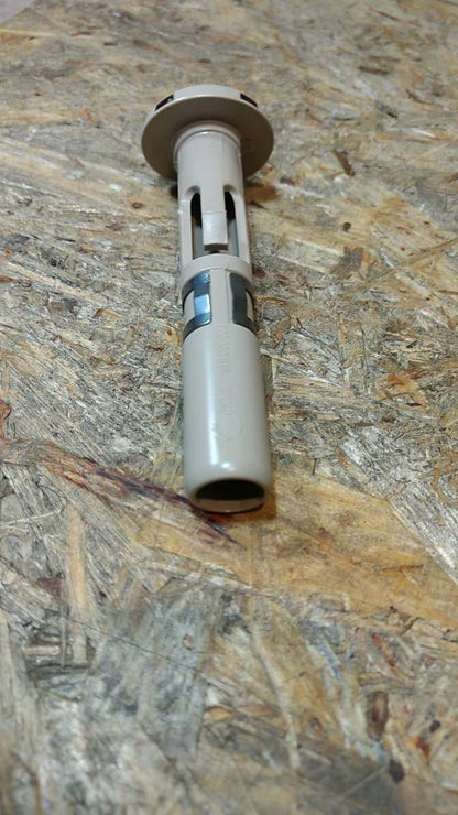 Original GM Opel Hülse Kopfstütze Omega B NEU