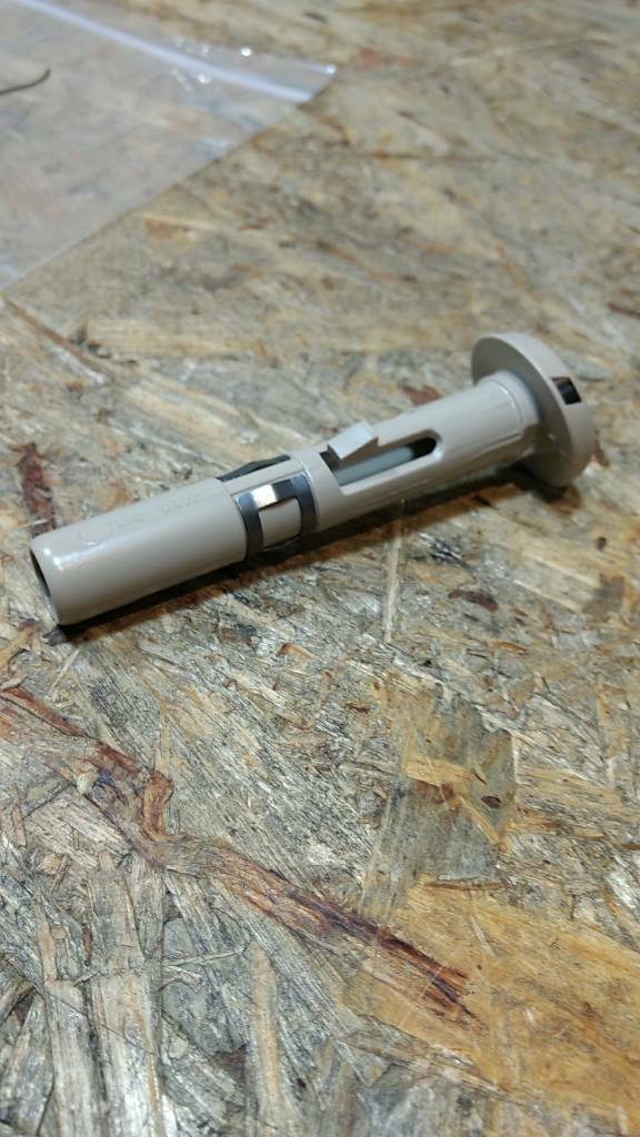 Original GM Opel Hülse Kopfstütze Omega B NEU