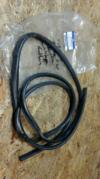 Original GM Opel Heckklappendichtung Corsa B NEU