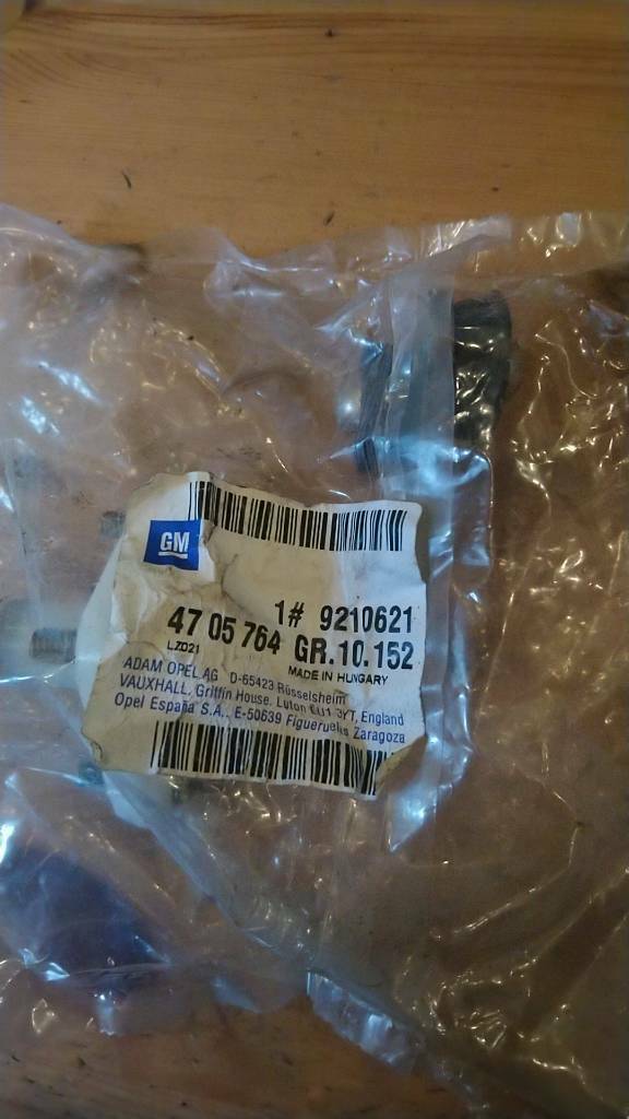 Agila A Scheibenwischergelenk neu Original gm