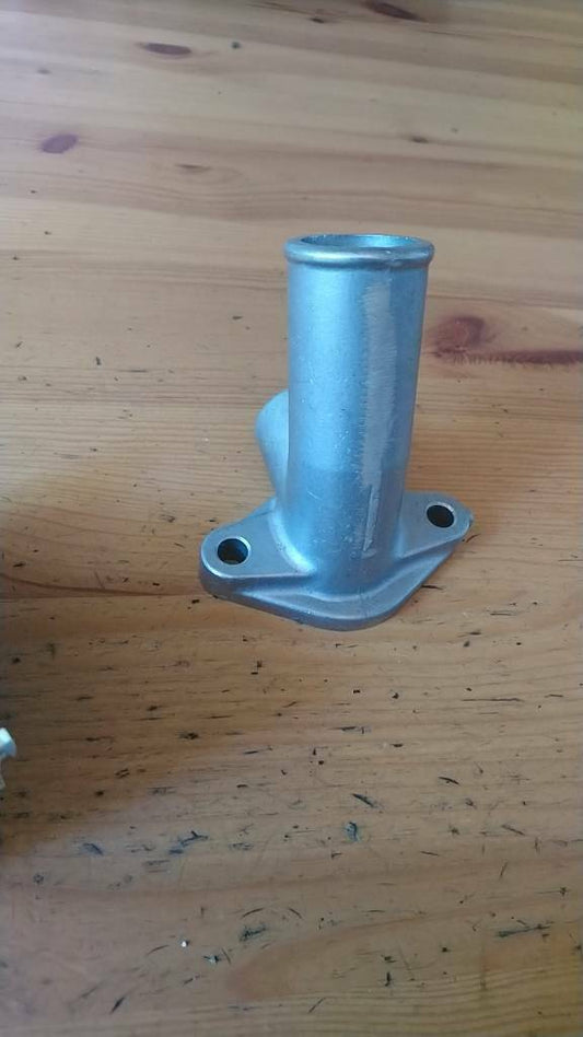 Corsa B Tigra A Diesel Wasserstutzen neu Original GM