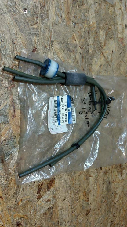 Original GM Opel Schlauch Ventil an Ventilschalter Monterey NEU