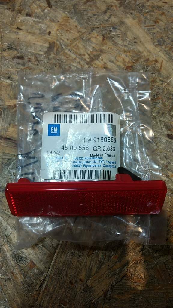 Original GM Opel Vivaro A B Movano Reflektor Linse NEU