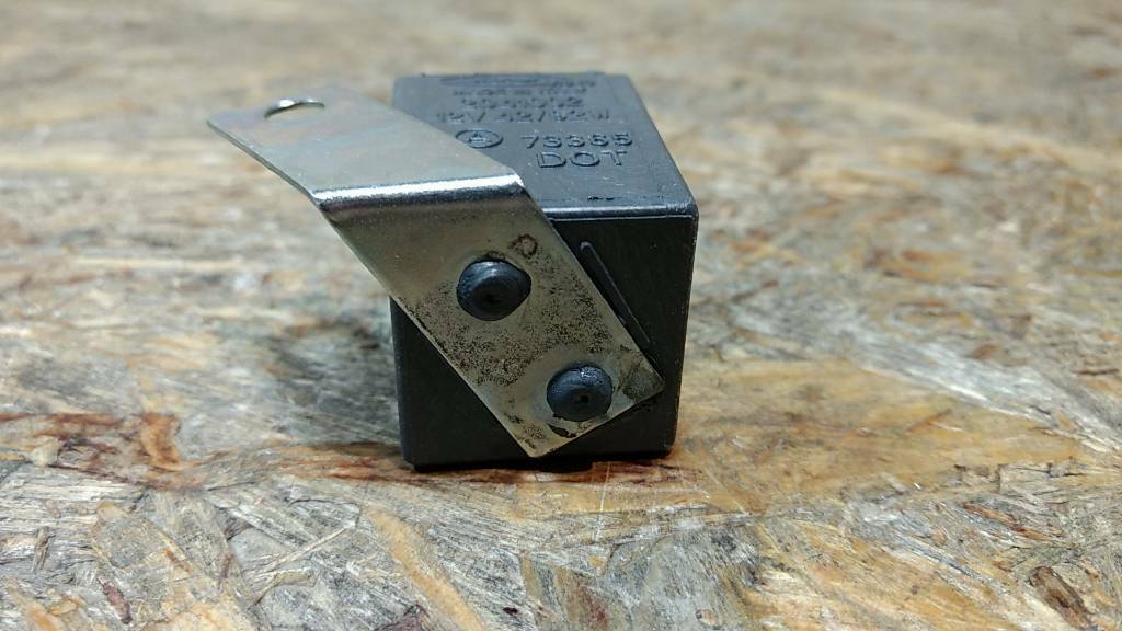 Original GM Opel Movano A Relais Blinkerleuchte 25A NEU