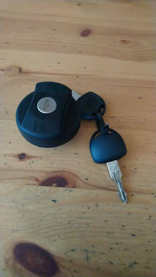 Opel oldtimer youngtimer Tankschloss neu Original gm