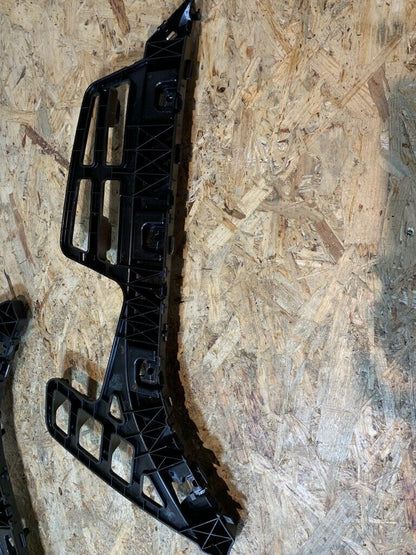 Original Hyundai Stoßstangenhalter Hinten I30 *NEU*