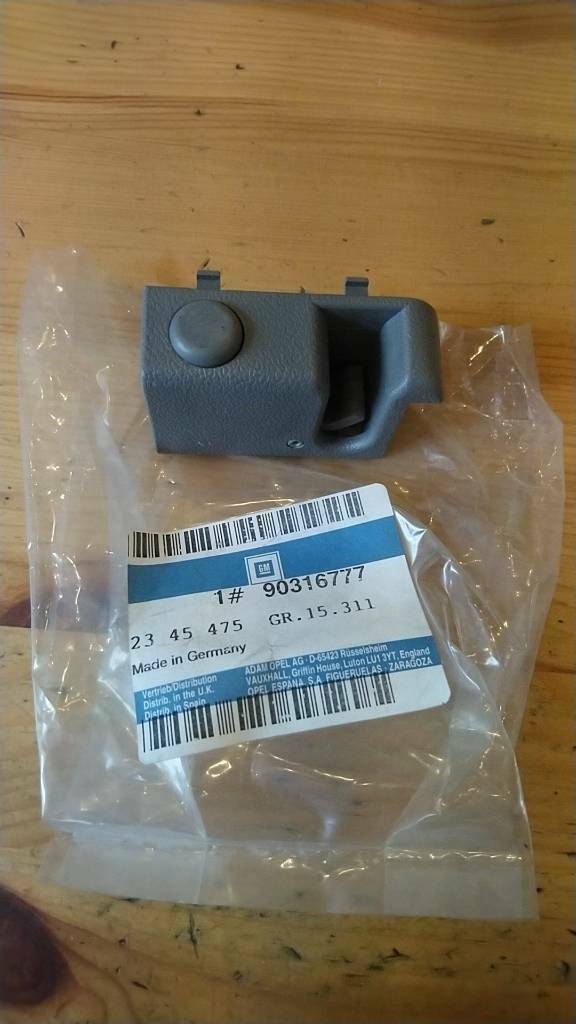 Kadett E Hutablage Halter neu Original GM