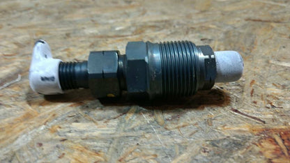 Original GM Opel Einspritzdüse Kadett E NEU