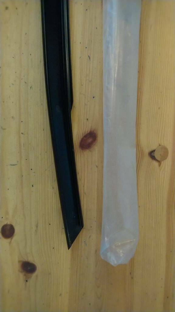 Astra f Gummiabdichtung Halter Türe neu Original gm 90487224