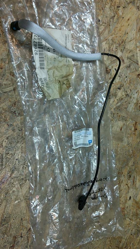 Original GM Opel Omega B Heizungszufuhrschlauch NEU