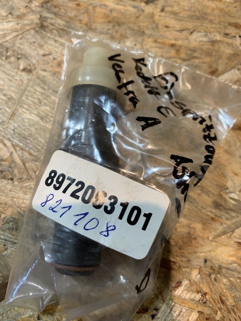 Original GM Opel Astra Vectra Kadett Einspritzdüse 1.7 D Neu