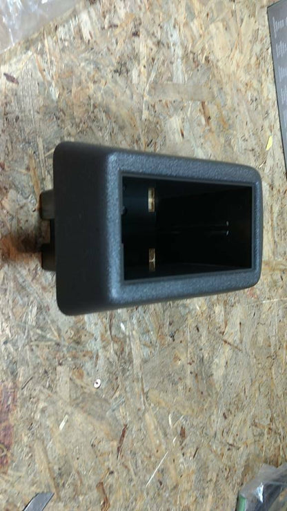 Original GM Opel Omega A Kassettenbox Konsole NEU