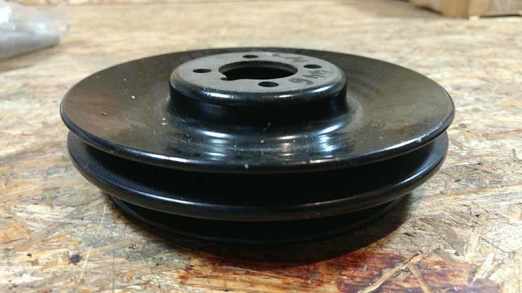 Original GM Opel Ascona C Riemenscheibe Kurbelwelle NEU