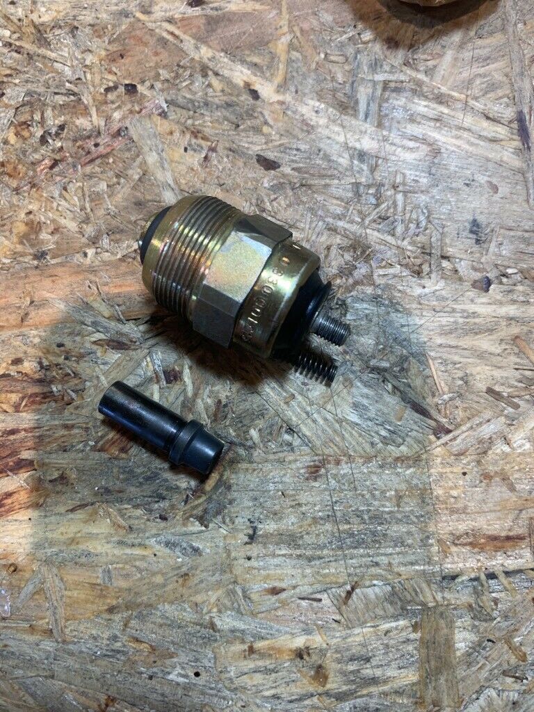 Original GM Opel E Schaltmagnet Magnetventil Neu