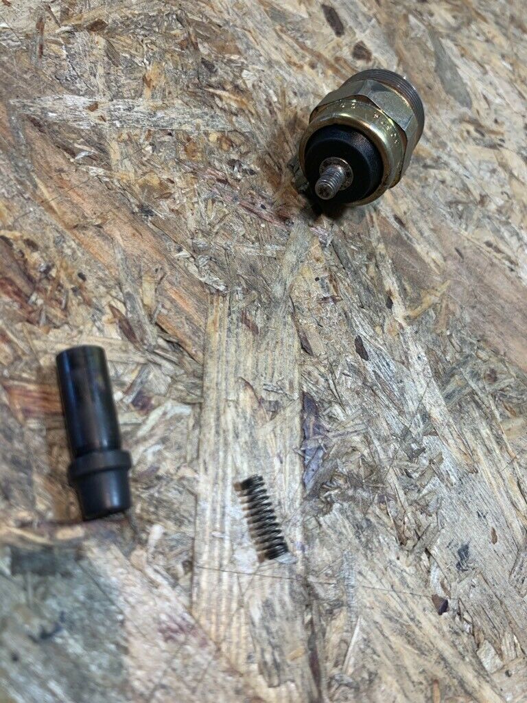 Original GM Opel E Schaltmagnet Magnetventil Neu