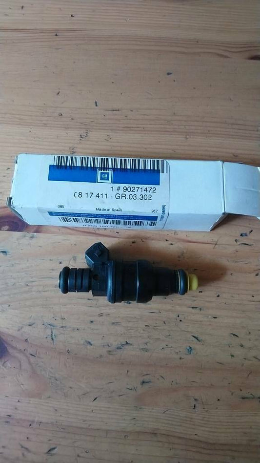 Calibra Astra F Omega Einspritzdüse neu Original GM