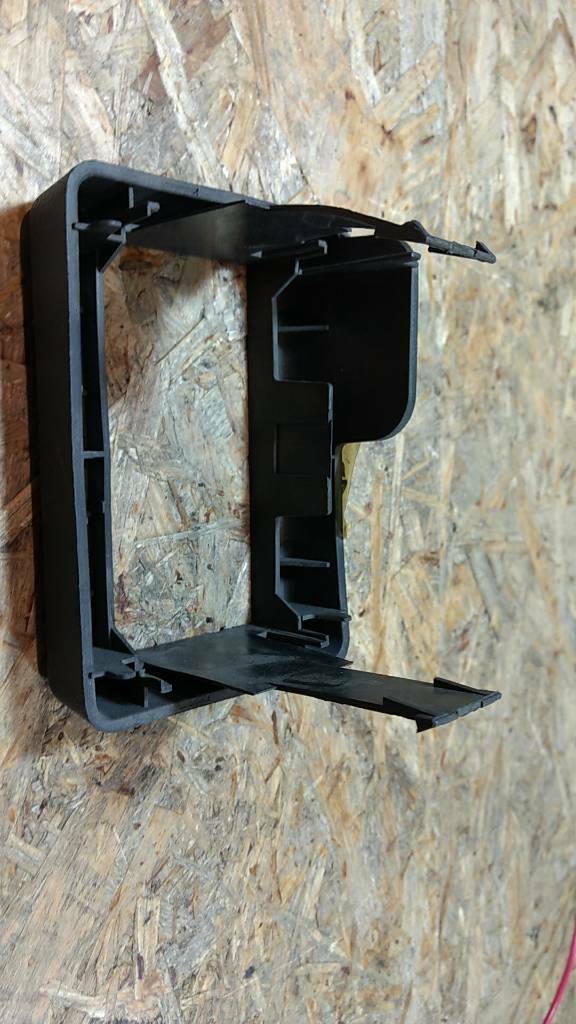 Original GM Opel Astra F Gehäuse Kassettenbox NEU