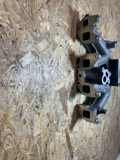 Original GM Opel Kadett Ascona Corsa Ansaugkrümmer Ansaugbrücke Neu